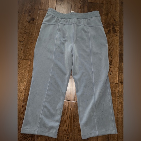 Lululemon Softstreme High-Rise Straight Leg Cropped Pant Chambray Size 10 - Picture 8 of 13